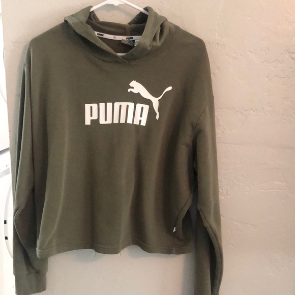 Crop Puma Hoodie perfect condition - Picture 1 of 4